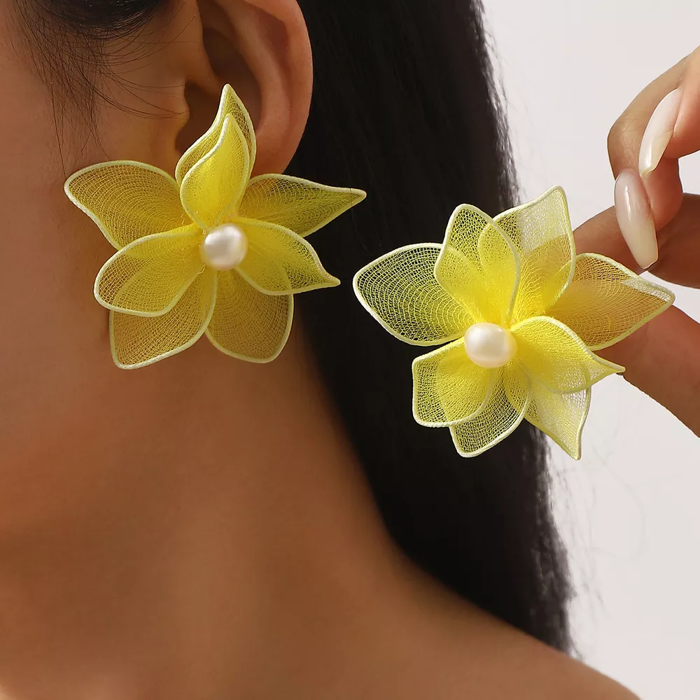 Flower Pearl Stud Earrings, image 2