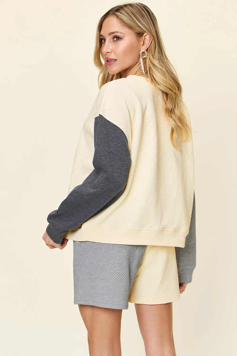 Full Size Contrast Drop Shoulder Top and Shorts Set, image 17