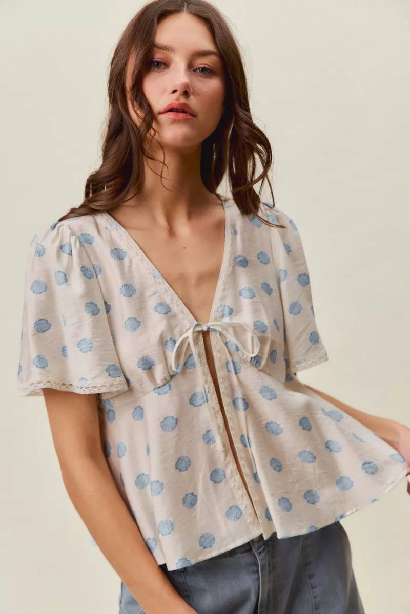 Shell Print Tie Front Flutter Sleeves Blouse Top, image 5
