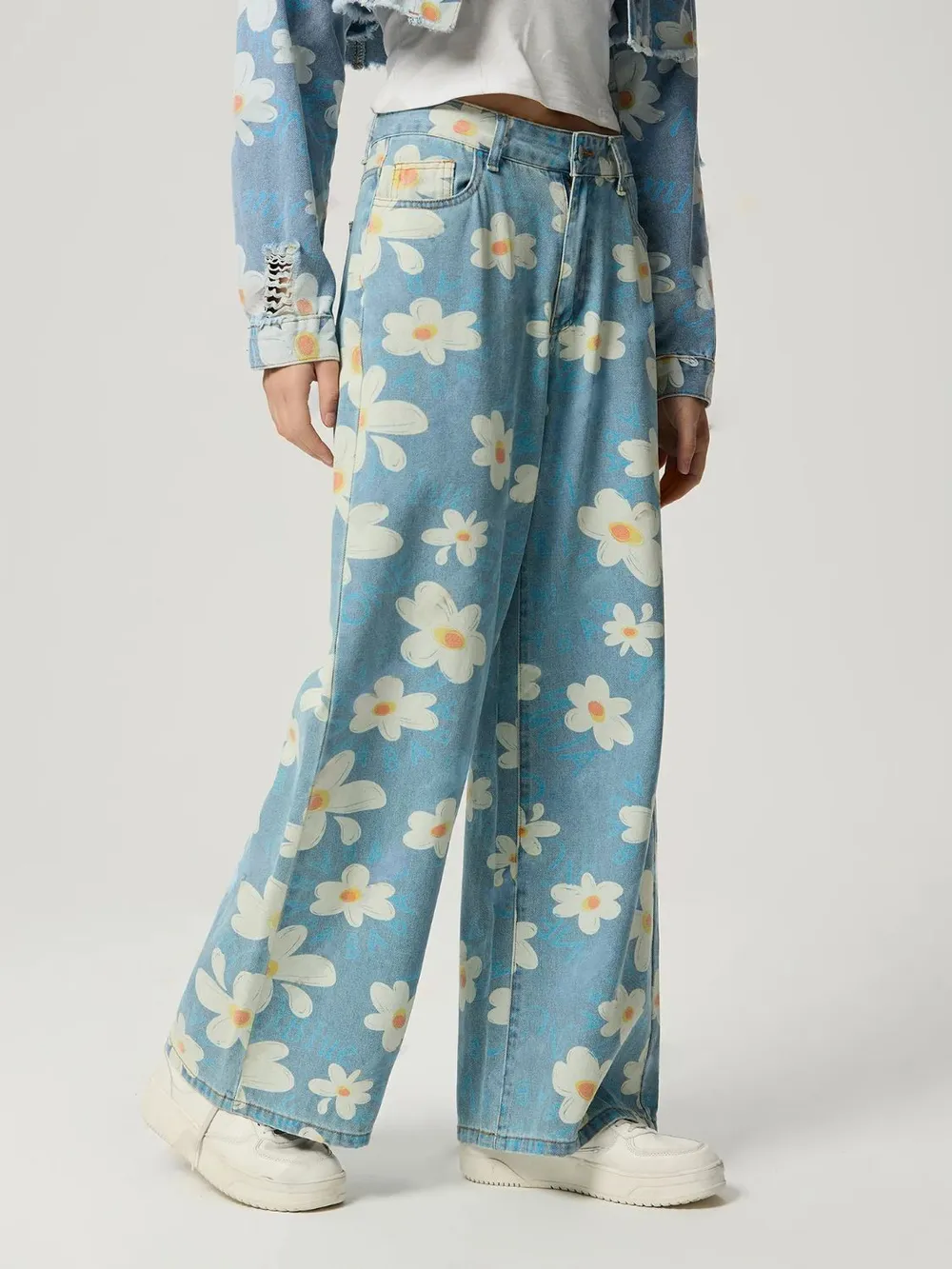 Pocketed Floral Wide Leg Jeans, image 5