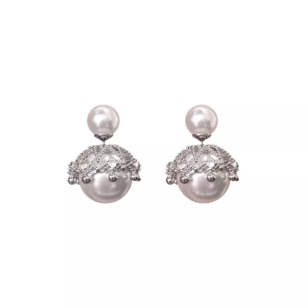 Pearl Stud Earring, image 5