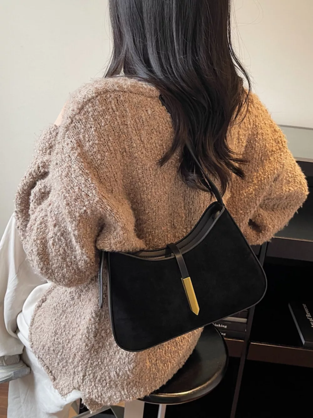 Adjustable Strap Shoulder Bag