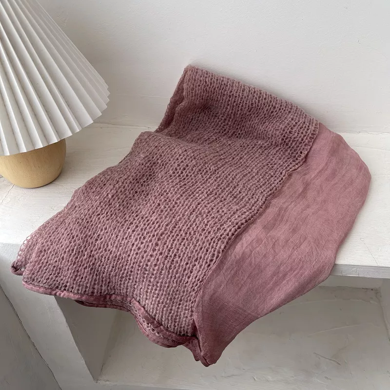 Lightweight Knitted Scarf with Dyed Edges, image 9