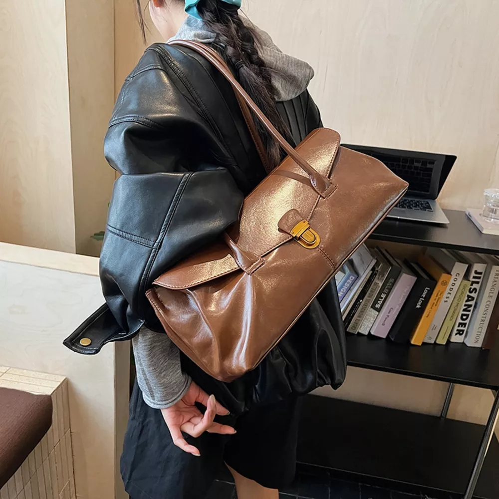Vintage Style Leather Shoulder Bag, image 11