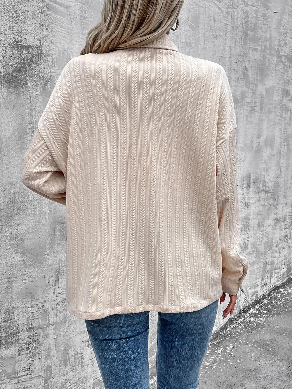 Pocketed Button Up Dropped Shoulder Jacket, image 2