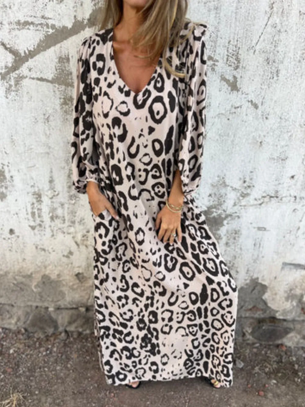 Full Size Printed V-Neck Dress with Pockets Plus Size, image 25