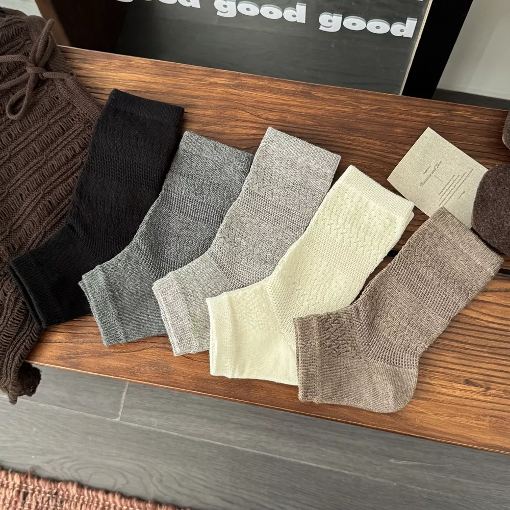 Stirrup Textured Socks, image 2