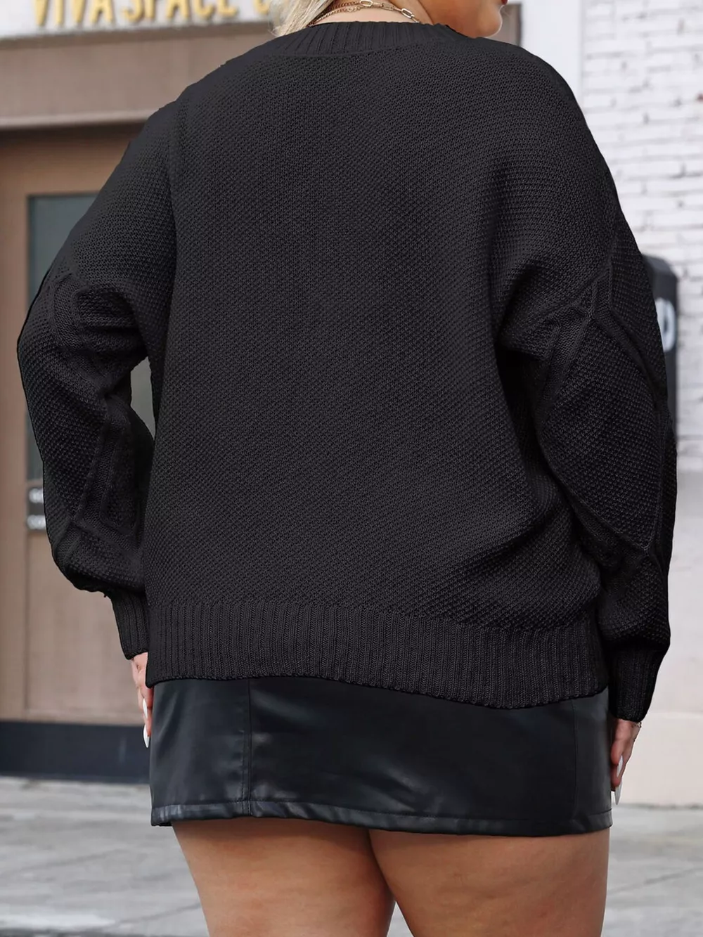 Plus Size Diamond Pattern Round Neck Sweater, image 11