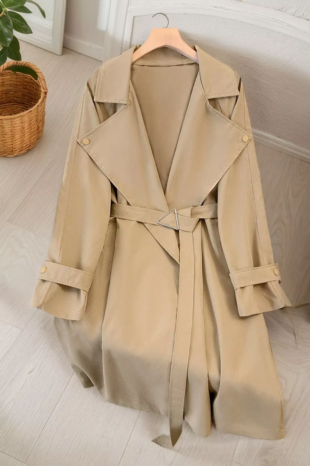 Wide Lapels Belt Trench Coat