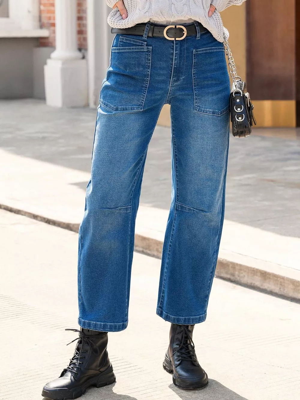 Wide-Leg Jeans with Patch Pockets, image 4