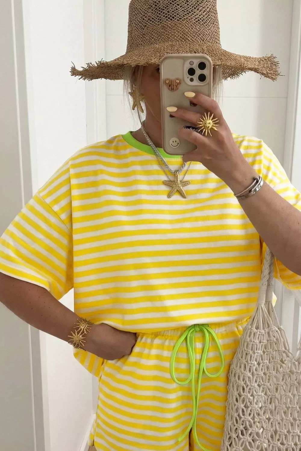 Stripe Contrast Neck Loose Tee and Drawstring Shorts Set, image 3