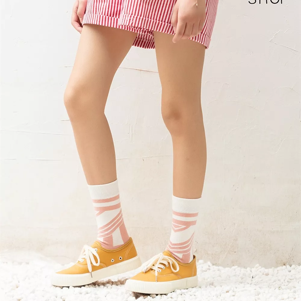 Contrast Mid-Calf Socks, image 3