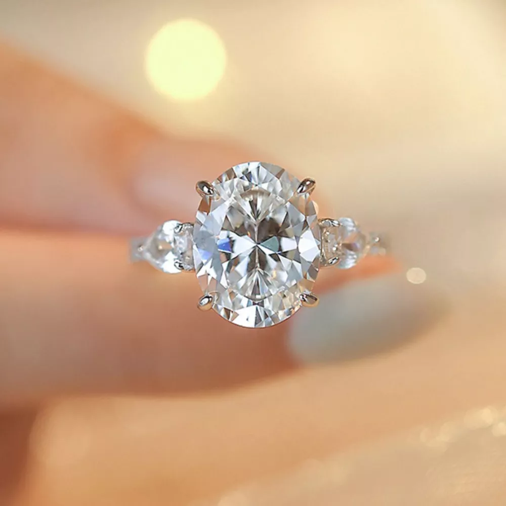 2 Carat 925 Sterling Silver Moissanite Oval Ring, image 4