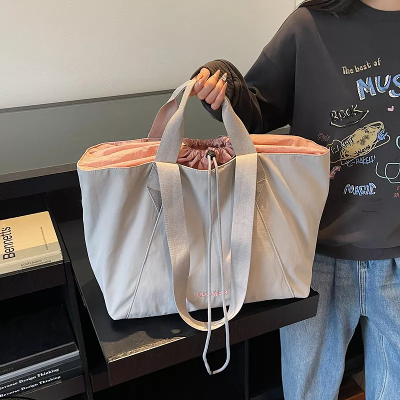 Large Capacity Lightweight Travel Tote Bag, image 6