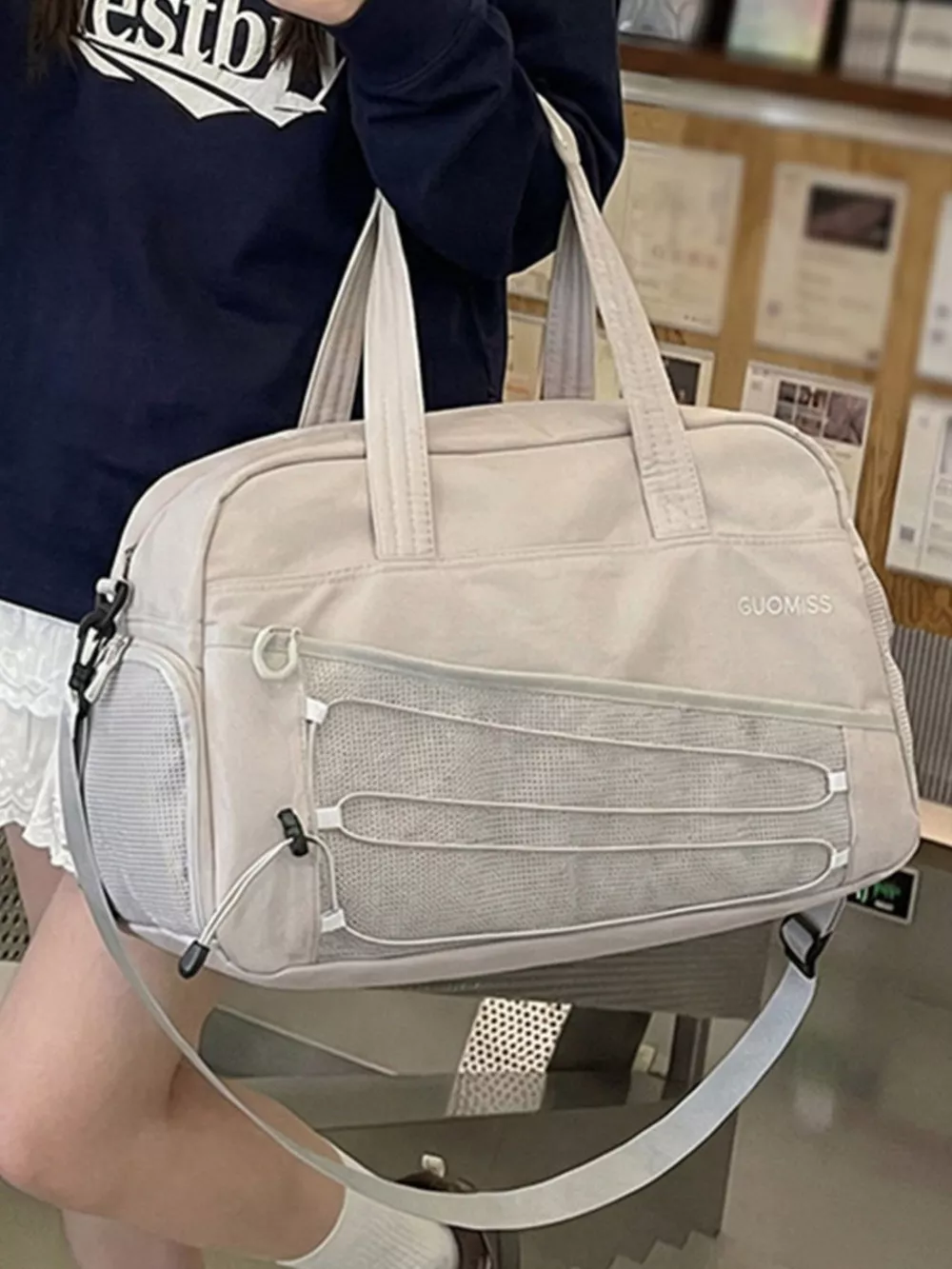 Lightweight Nylon Travel Bag, image 6
