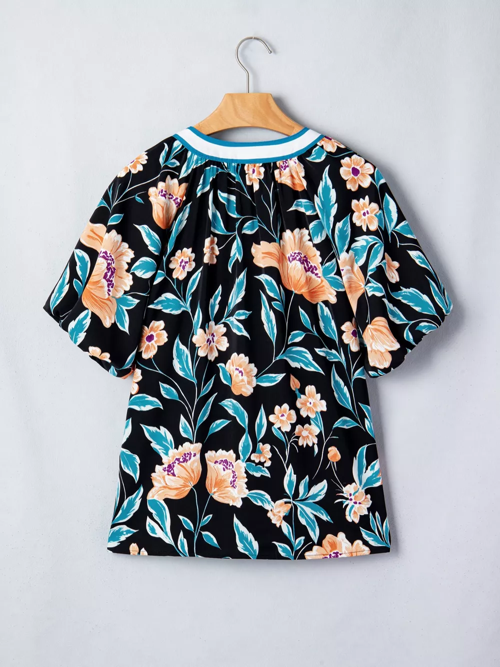 Floral Short Bubble Sleeve Buttoned Notched Neck Blouse, image 5