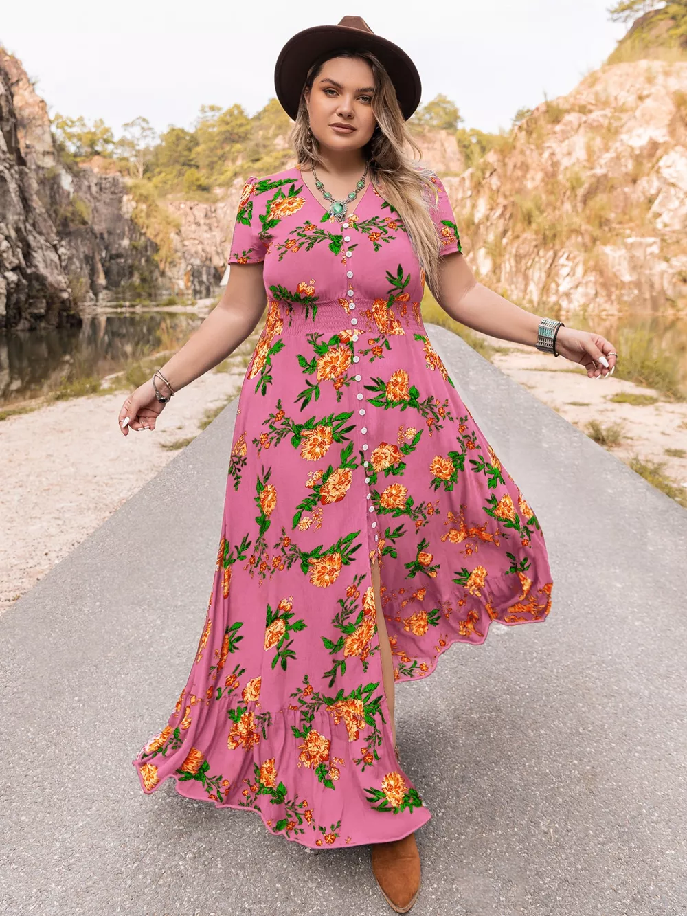 Plus Size Floral V-Neck Short Sleeve Maxi Dress, image 5