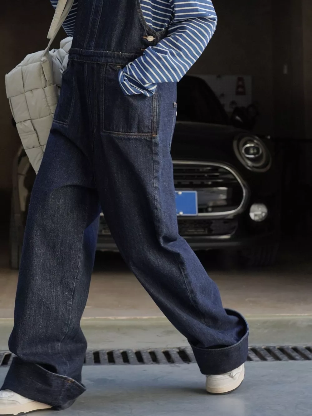 Vintage Dark Wash Wide-Leg Denim Overalls, image 19