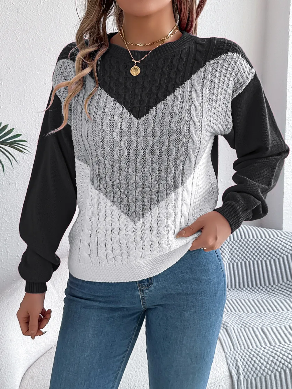 Contrast Round Neck Long Sleeve Sweater, image 5