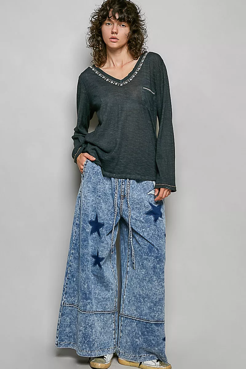 POL Contrast Stitch V-Neck Lightweight Knit Long Sleeve Top, image 5