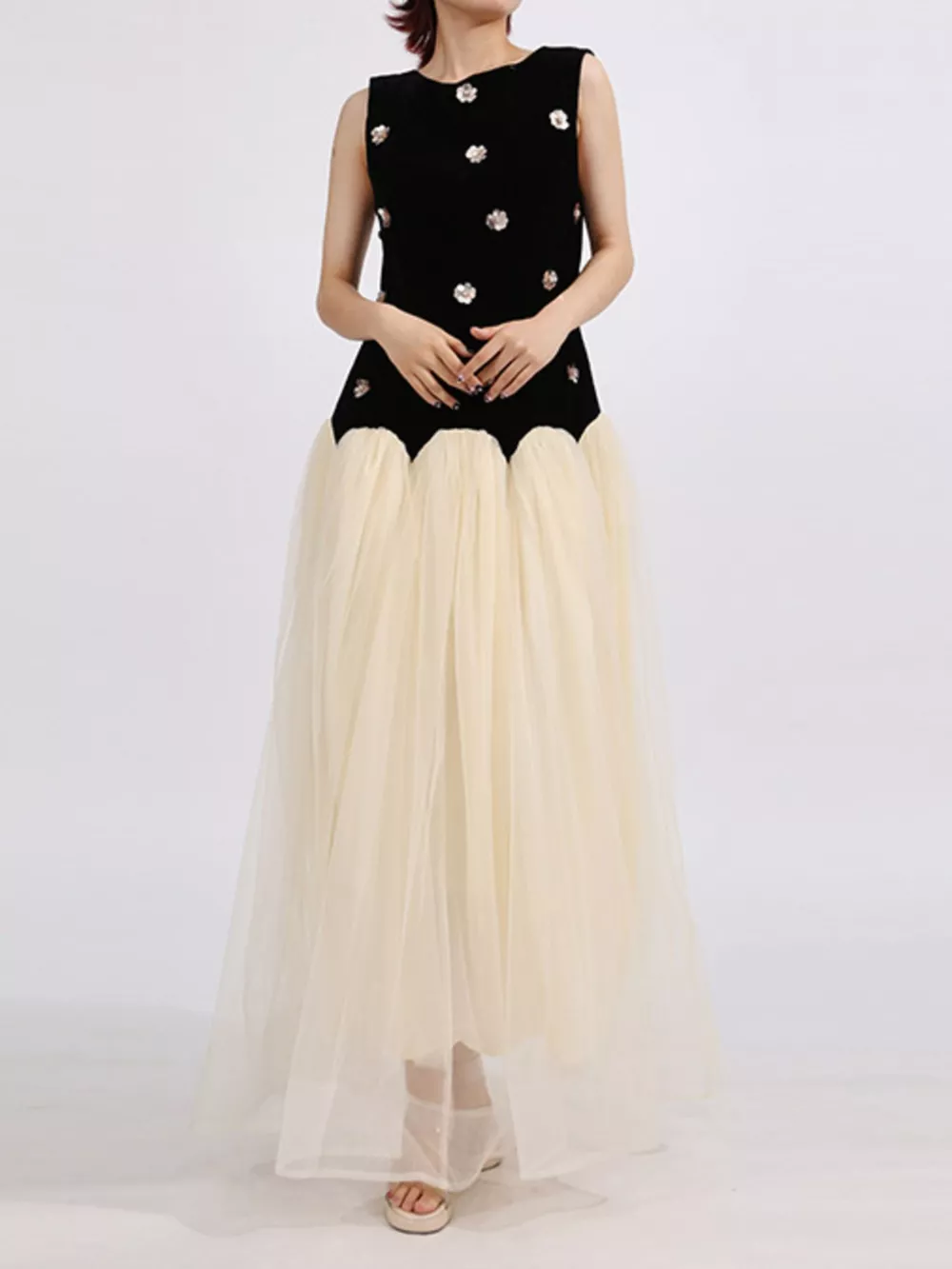 Contrast Flower Sleeveless Tulle Maxi Dress, image 2