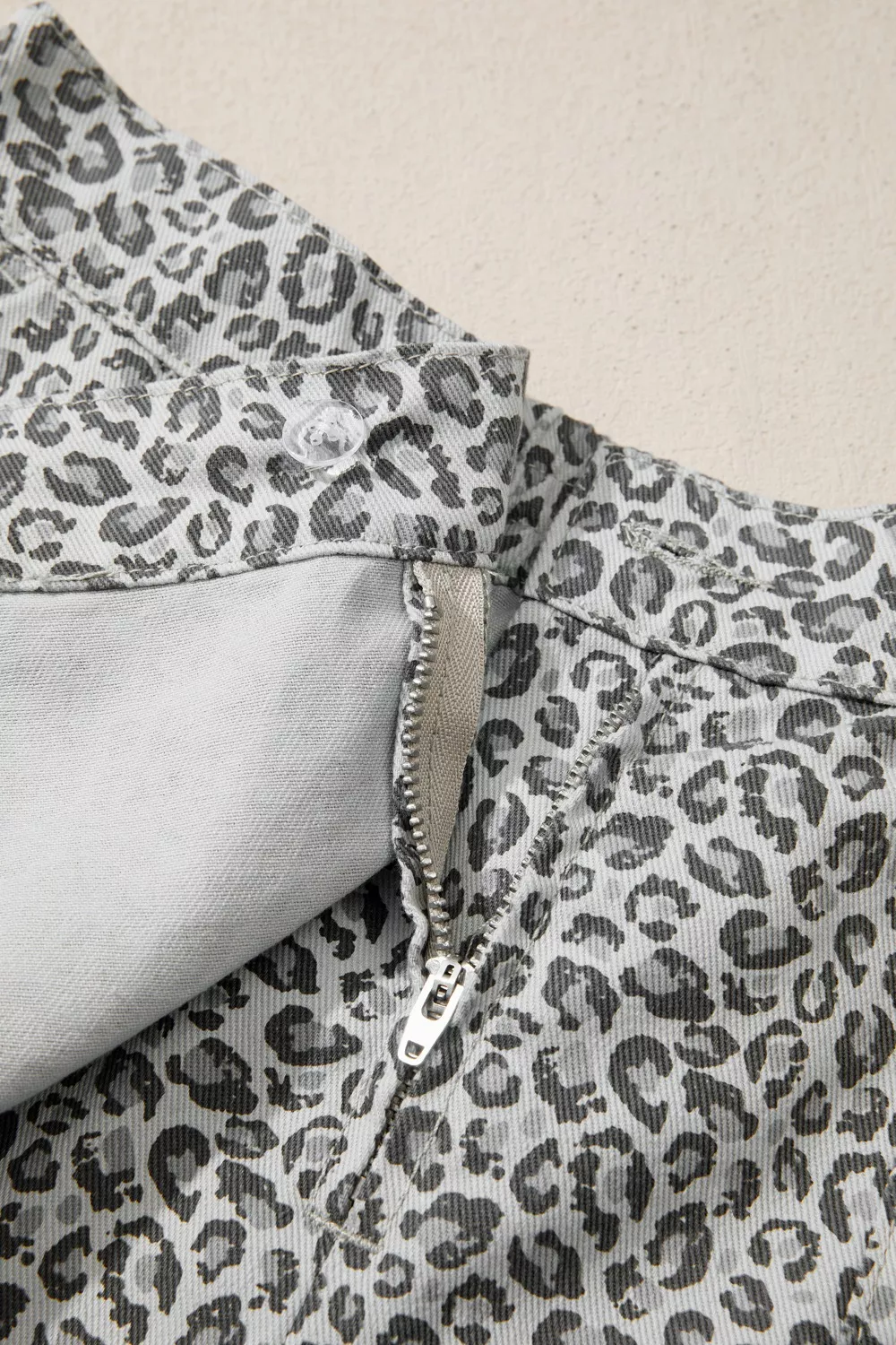Leopard Print Elastic Waist Denim Shorts, image 6