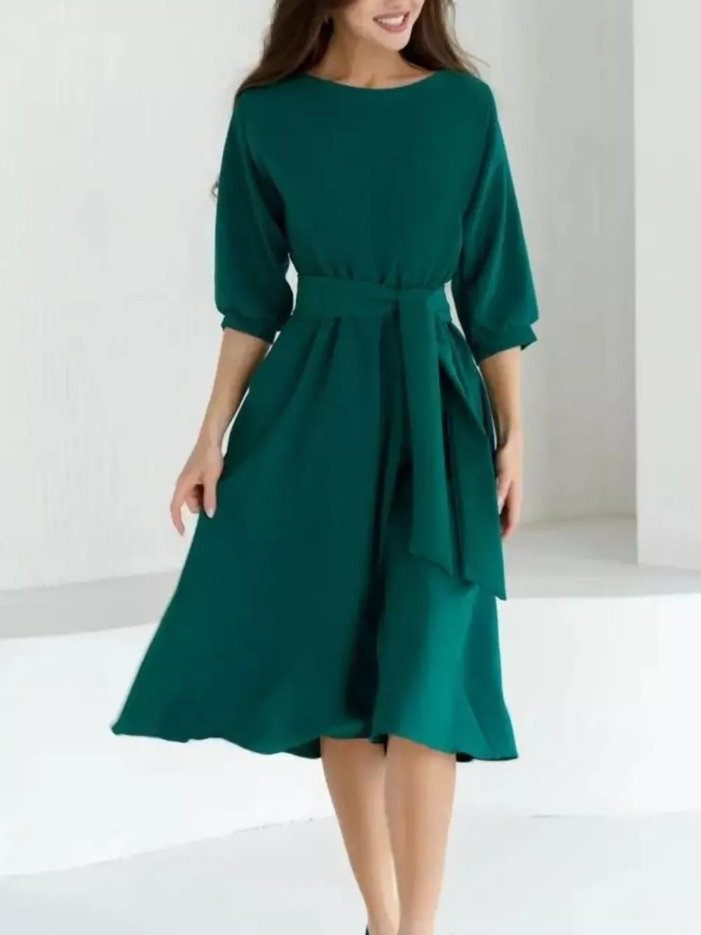 Elegant Belted Waist Midi Dress