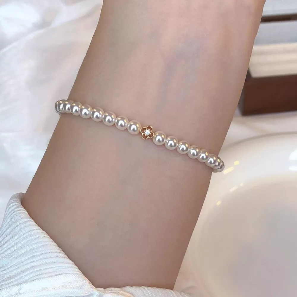 Floral Pearl Beaded Bracelet, image 3