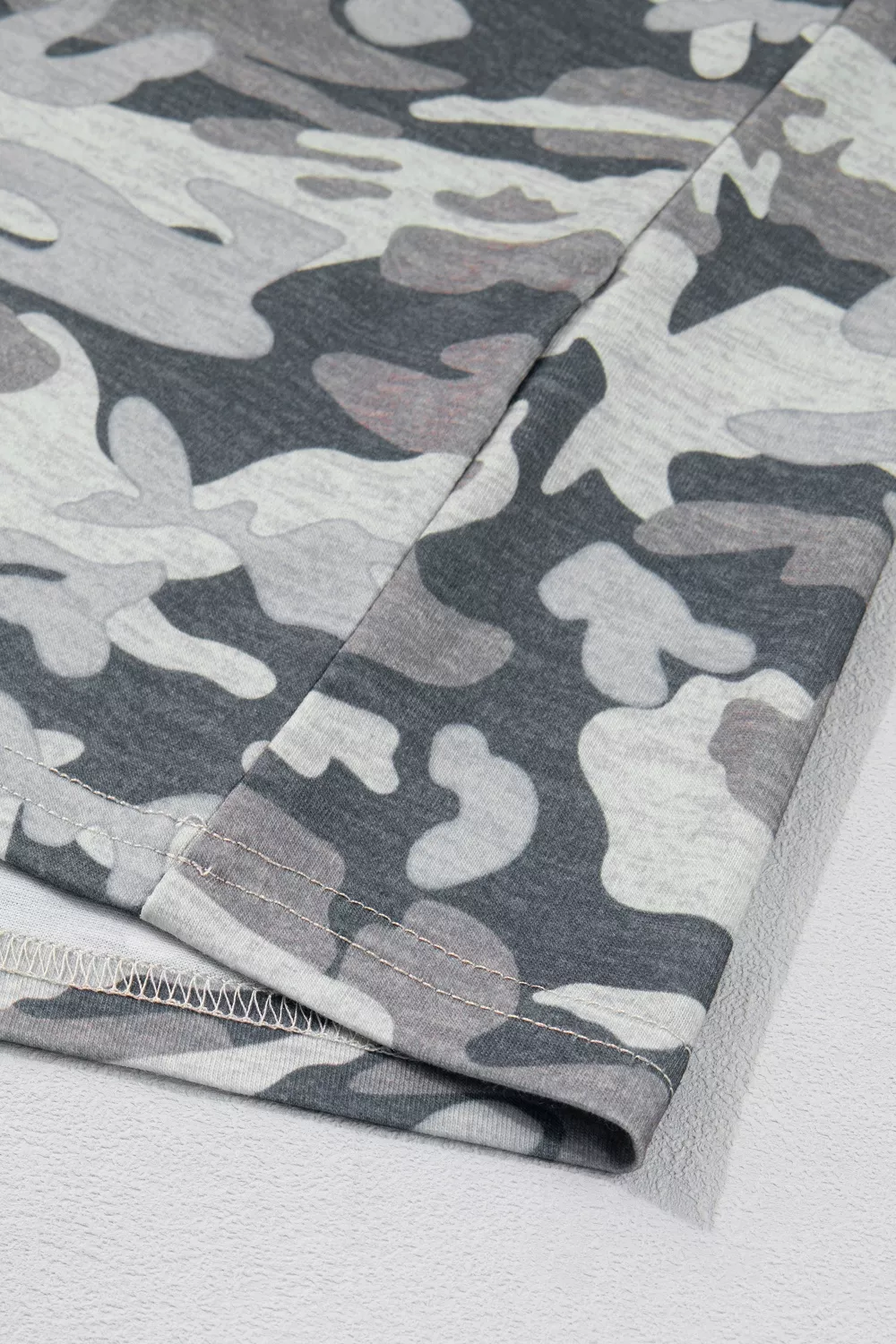 Camouflage Print Raw Edge V Neck Tee, image 10