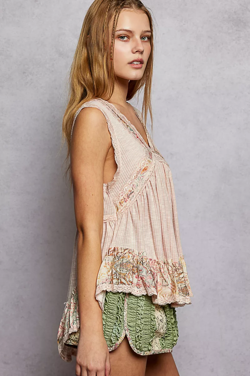 Lace Detail Ruffled Ribbed Sleeveless Top with Floral Pattern Trim Detail, image 5