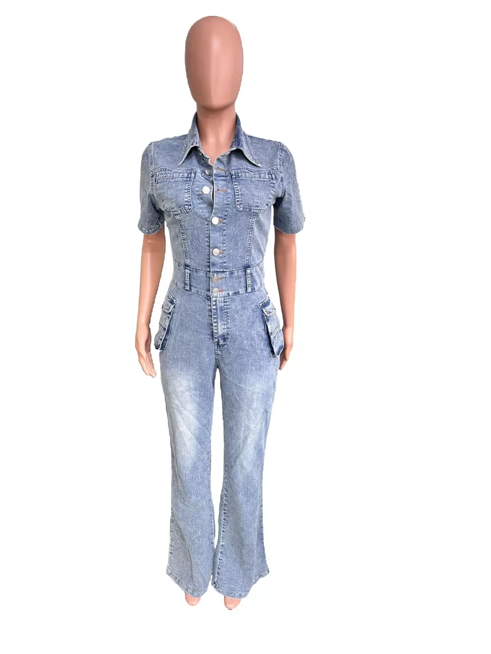 Slim-Fit Denim Jumpsuit with Utility Cargo Pockets and Flared Legs, image 9