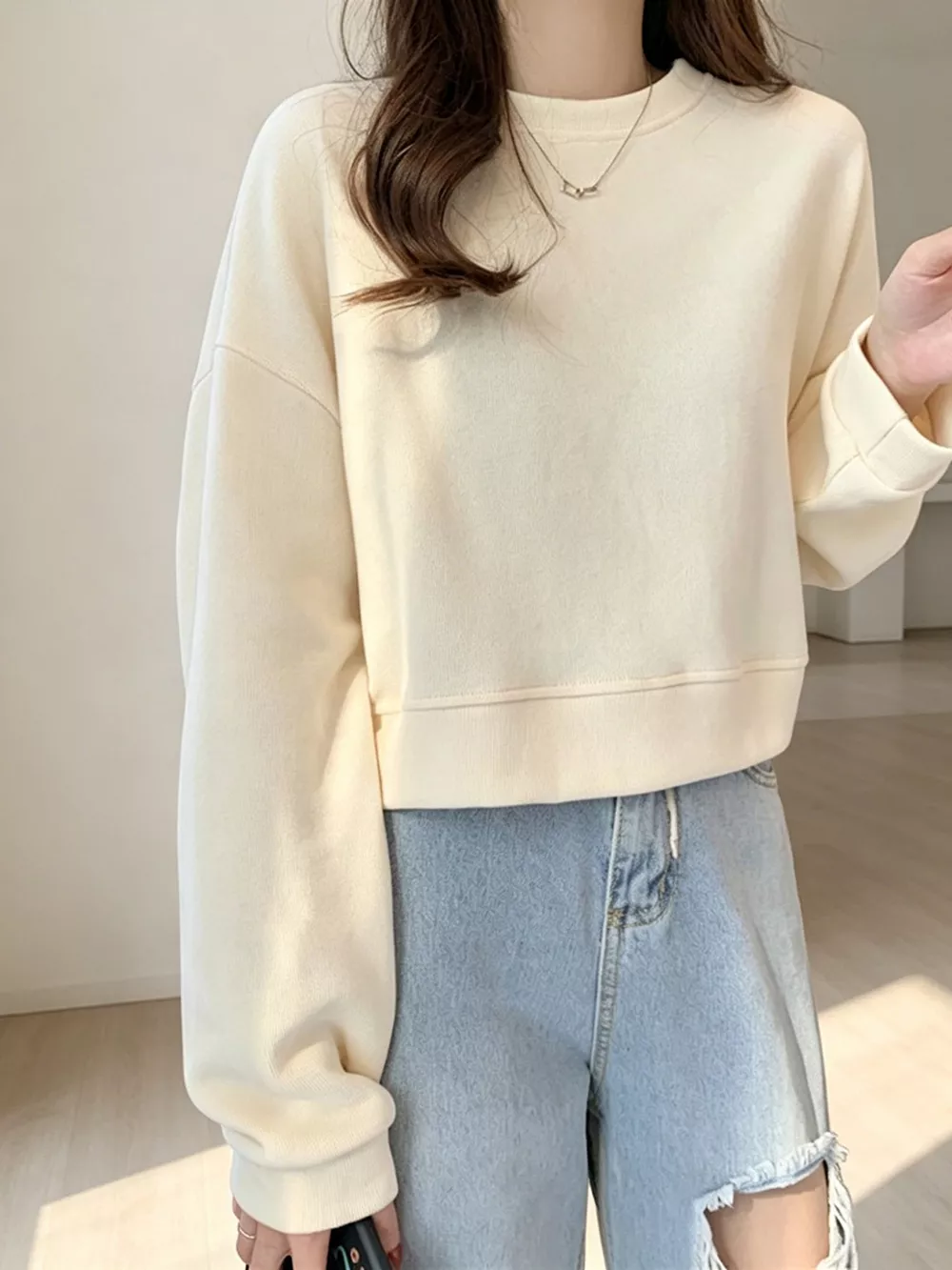 Crew Neck  Drop Shoulder Sweatshirt, image 4