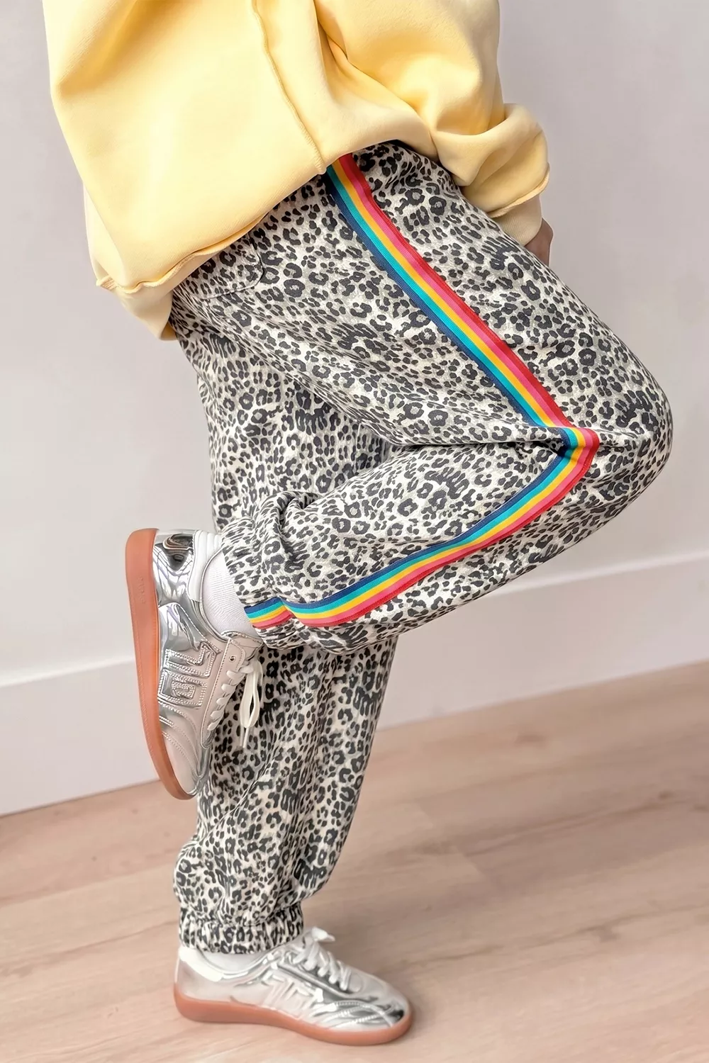 Leopard Print Rainbow Striped Detail Buttoned Loose Jogger Jeans, image 2