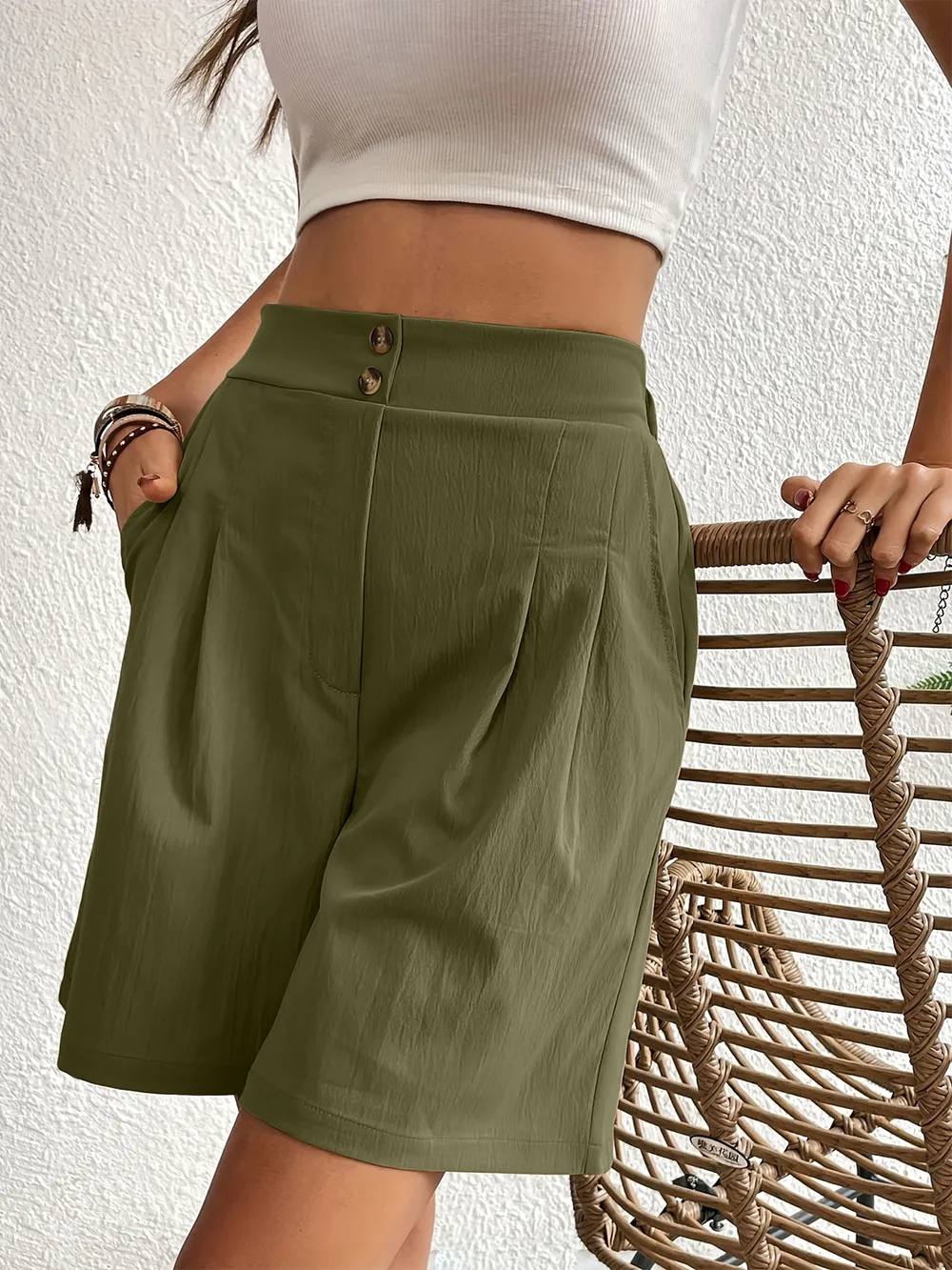 Pocketed Half Elastic Waist Shorts, image 23