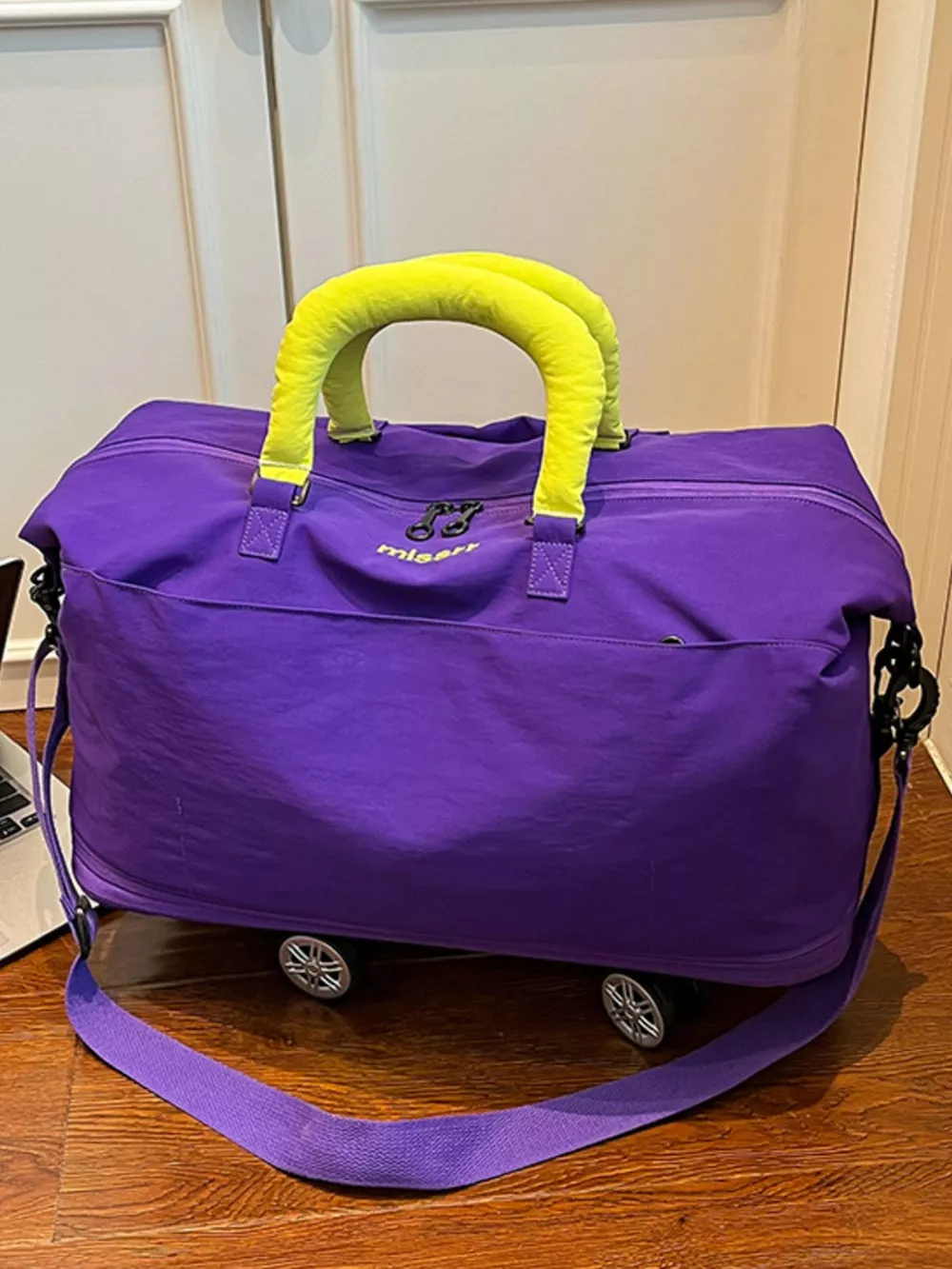 Contrast Handle Travel Bag, image 6
