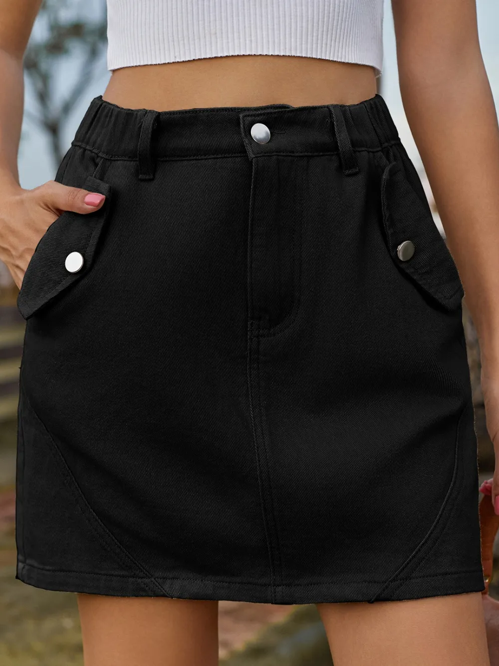 Pocketed Buttoned Mini Denim Skirt, image 9