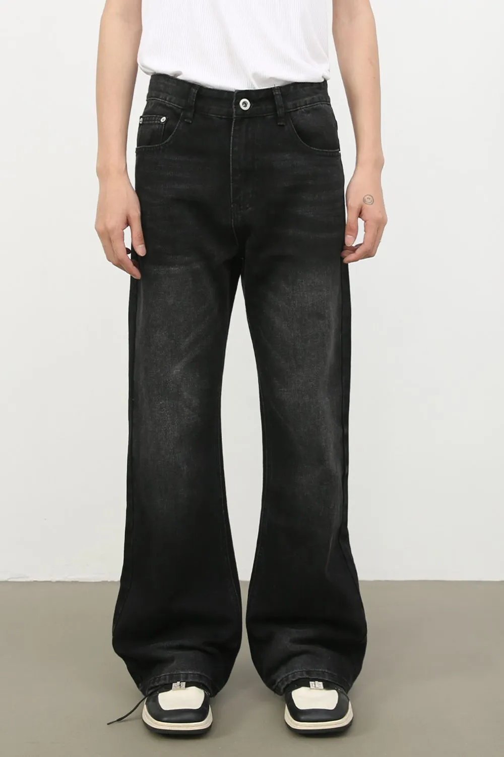 Men's Loose Fit Jeans