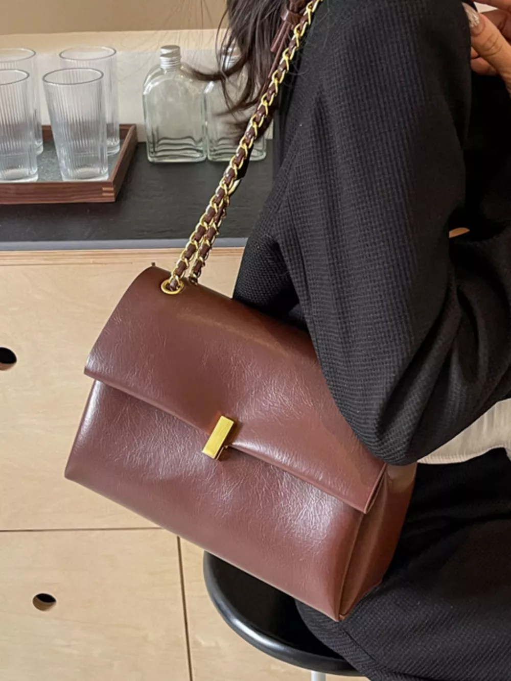 Chain Strap Shoulder Bag, image 2