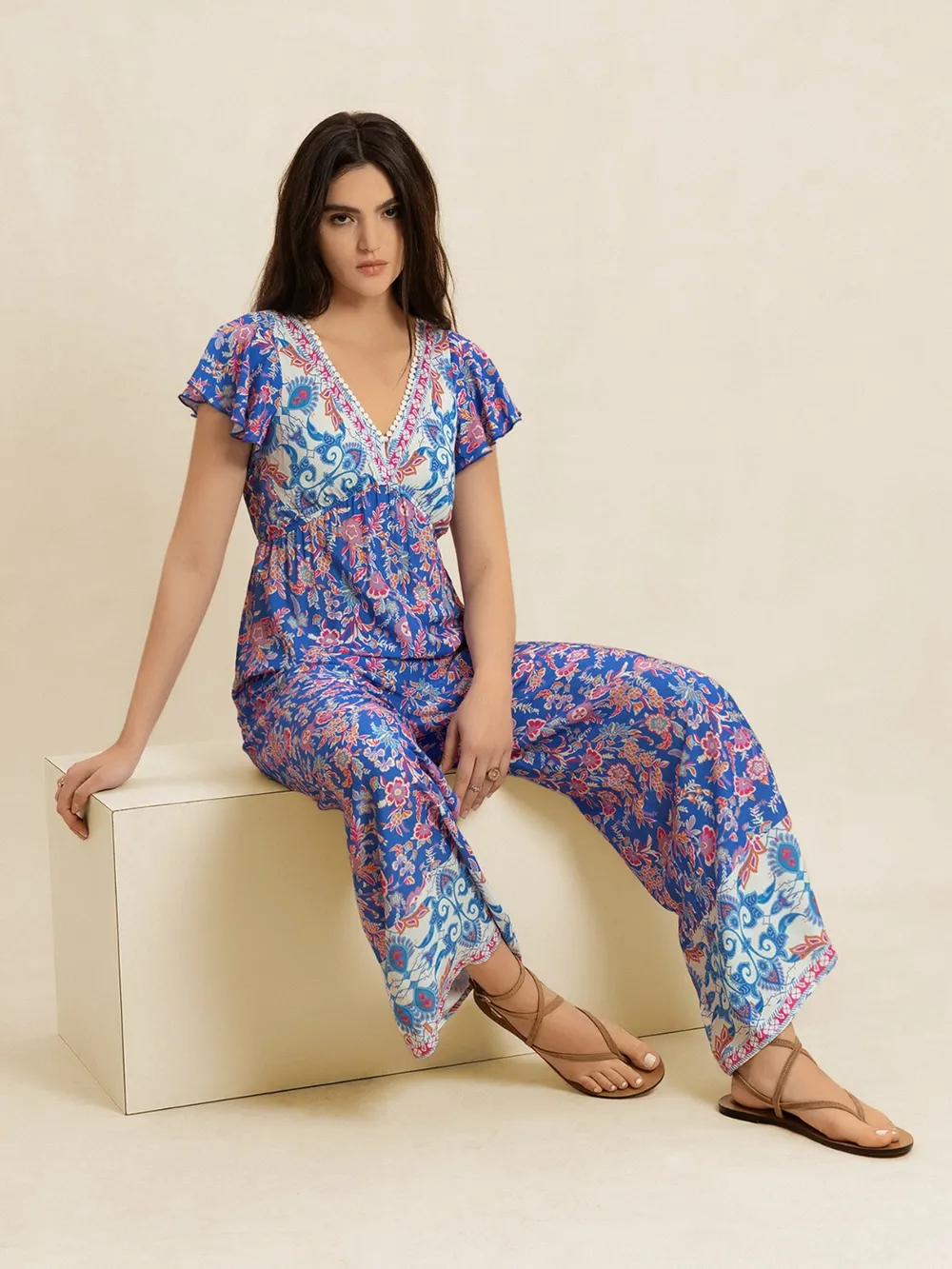 Printed V-Neck Wide Leg Jumpsuit, image 4