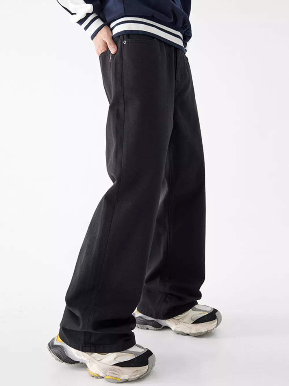Men's Wide Leg Jeans with Pockets, image 3
