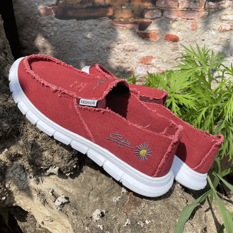 Raw Edge Round Toe Embroidery Flat Slip-Ons, image 6