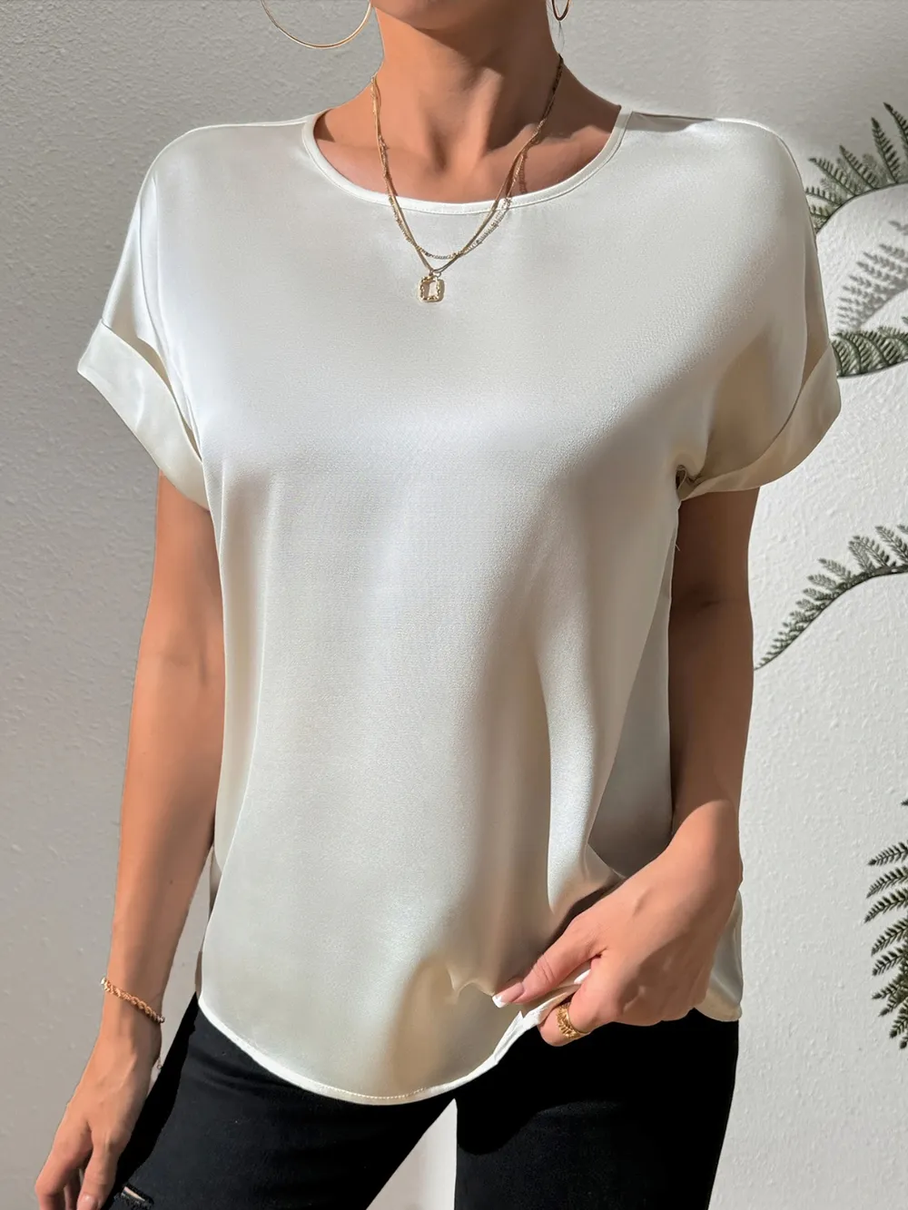 Round Neck Short Sleeve Blouse, image 3
