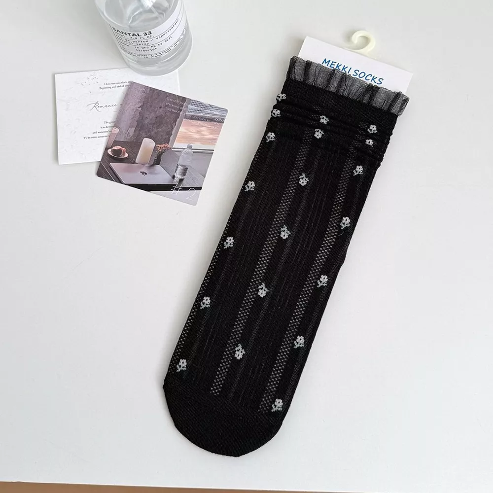 Breathable Floral Crew Socks
