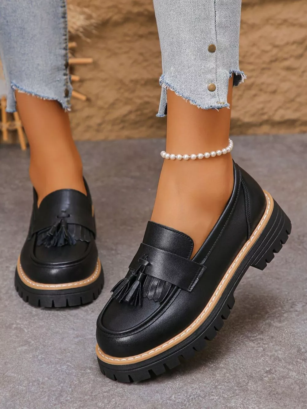 Tassel Round Toe Platform Loafers, image 3