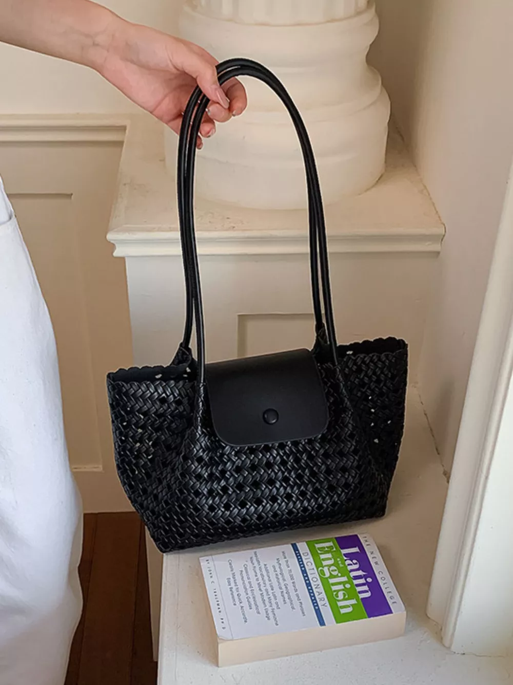 Hollow-Out Shoulder Bag, image 7