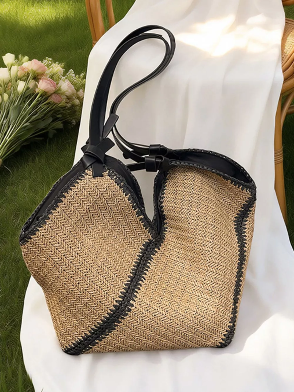 Woven Straw Shoulder Bag, image 3