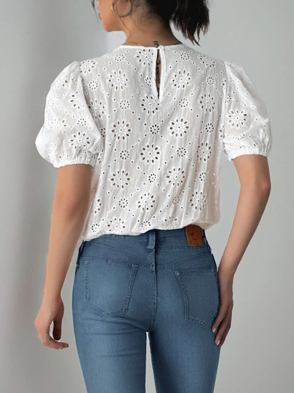 Tied Eyelet Short Sleeve Bodysuit, image 3