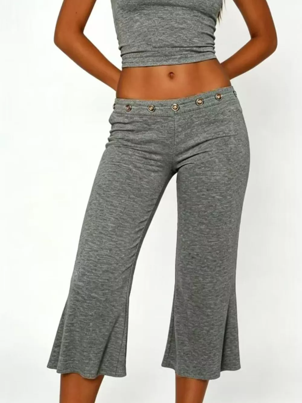 Mid Rise Capris Pants, image 11