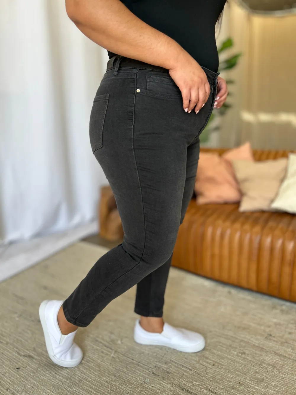 Full Size High Rise Tummy Control Skinny Jeans, image 20