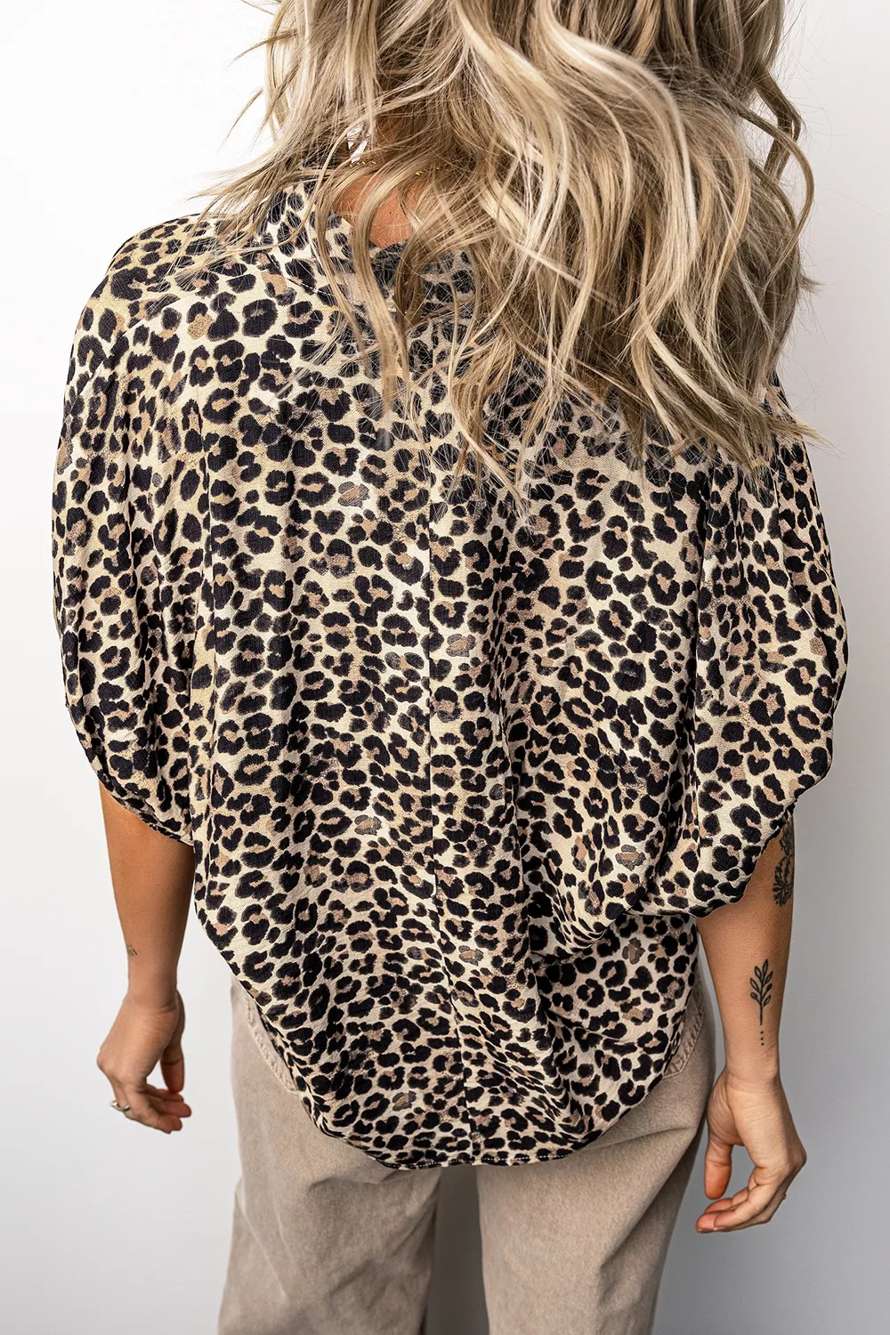 Leopard Contrast Trim V Neck Half Sleeve Western Dolman Blouse, image 3